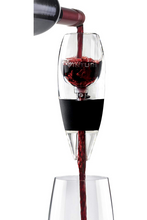 Load image into Gallery viewer, Vinturi Essential Wine Aerator (V1010)